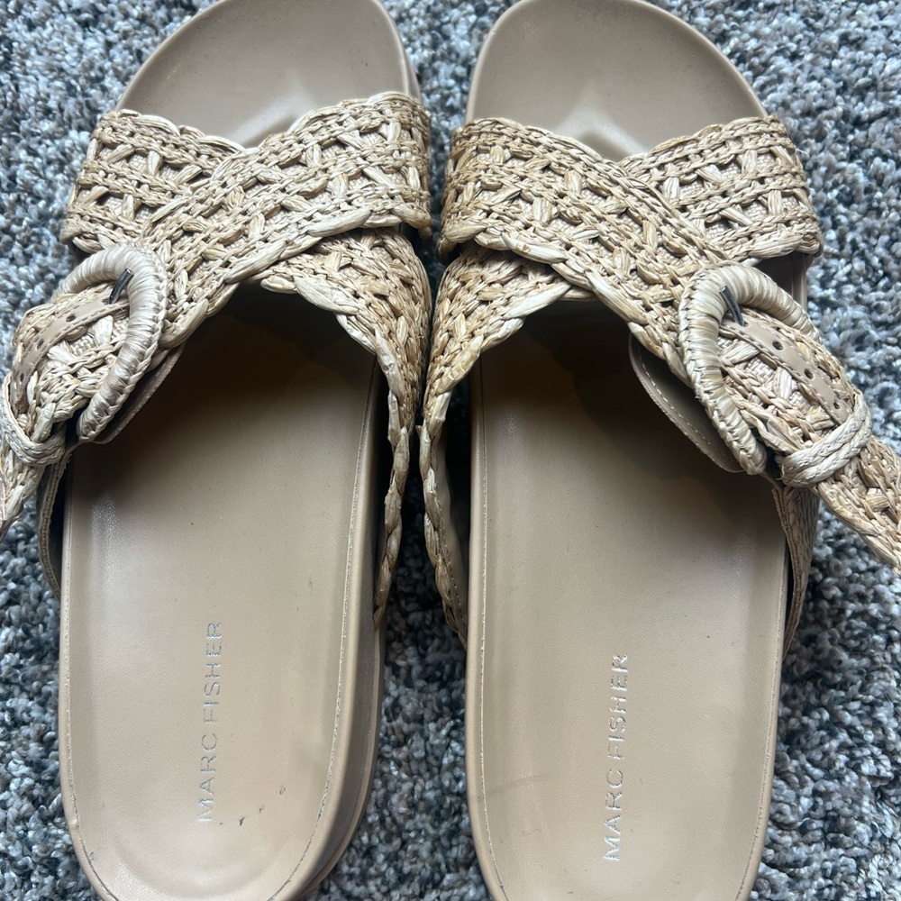 Marc Fisher Women's Tan Woven Slide Sandals